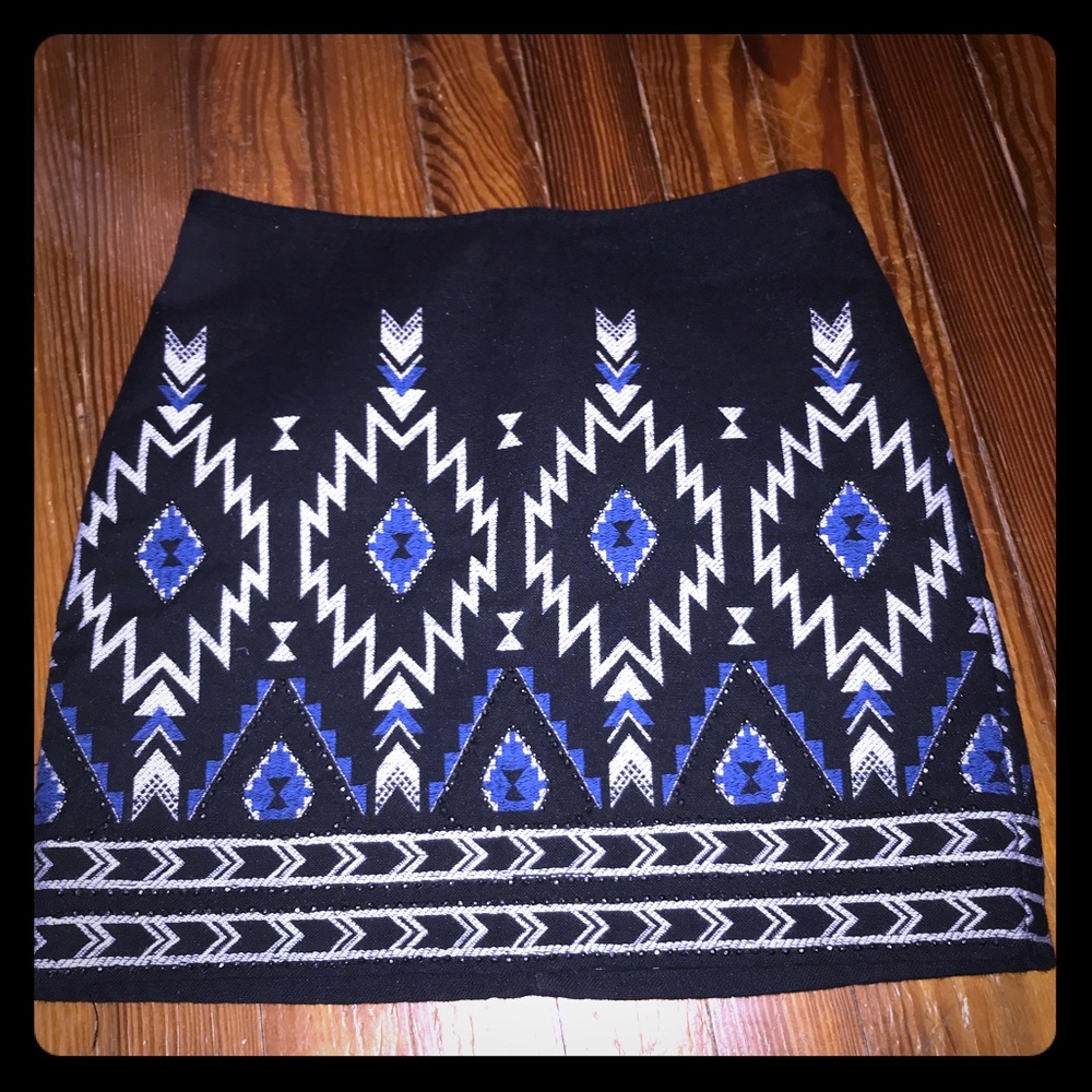 H&M Aztec print mini skirt
